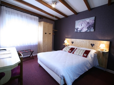 Classic double Room hotel le mont dore
